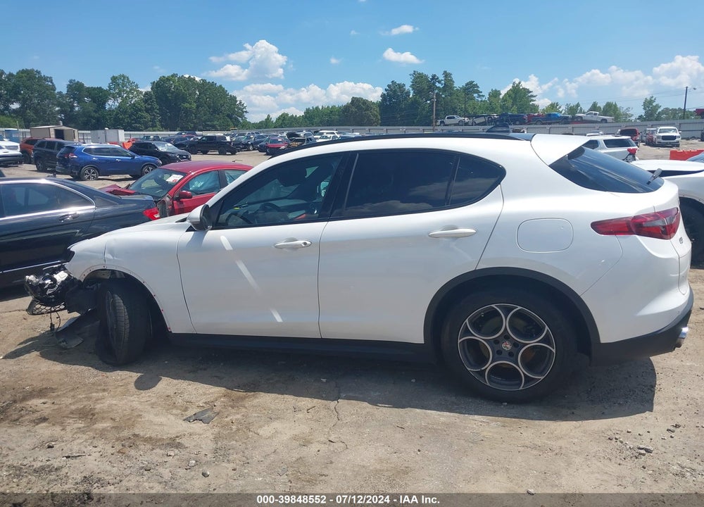 2018 ALFA ROMEO STELVIO TI SPORT AWD VIN: ZASFAKNN9J7B98567