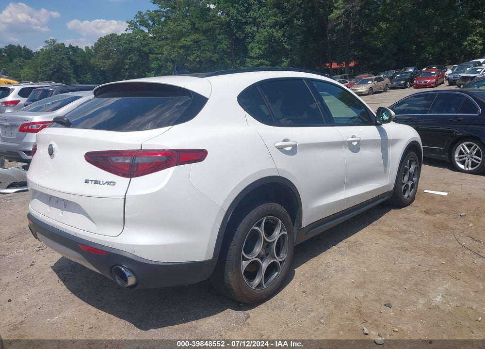 2018 ALFA ROMEO STELVIO TI SPORT AWD VIN: ZASFAKNN9J7B98567
