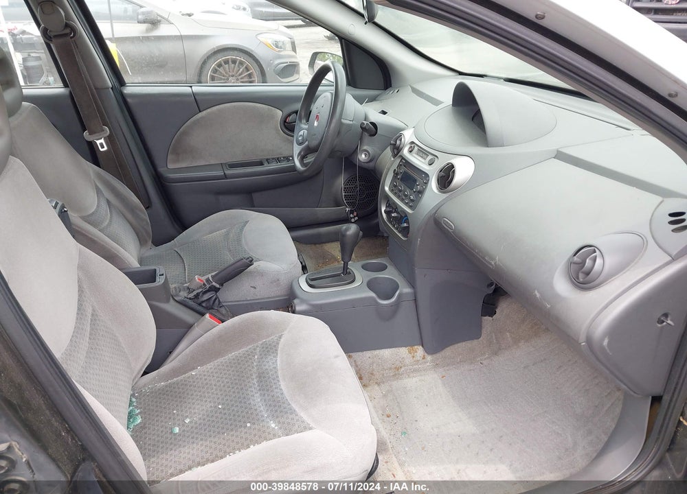2004 SATURN ION 3 VIN: 1G8AL52F94Z125570