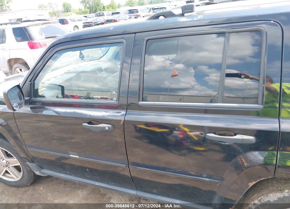 2007 JEEP PATRIOT LIMITED VIN: 1J8FF48W57D279112