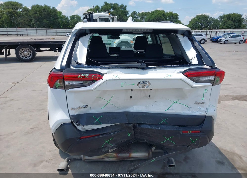 2023 TOYOTA RAV4 XLE VIN: 2T3W1RFV5PW272046