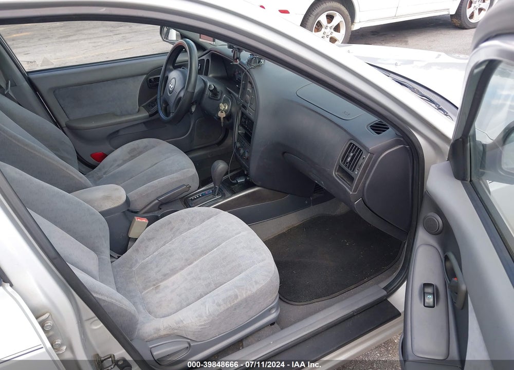 2006 HYUNDAI ELANTRA GLS/LIMITED VIN: KMHDN46D16U334393