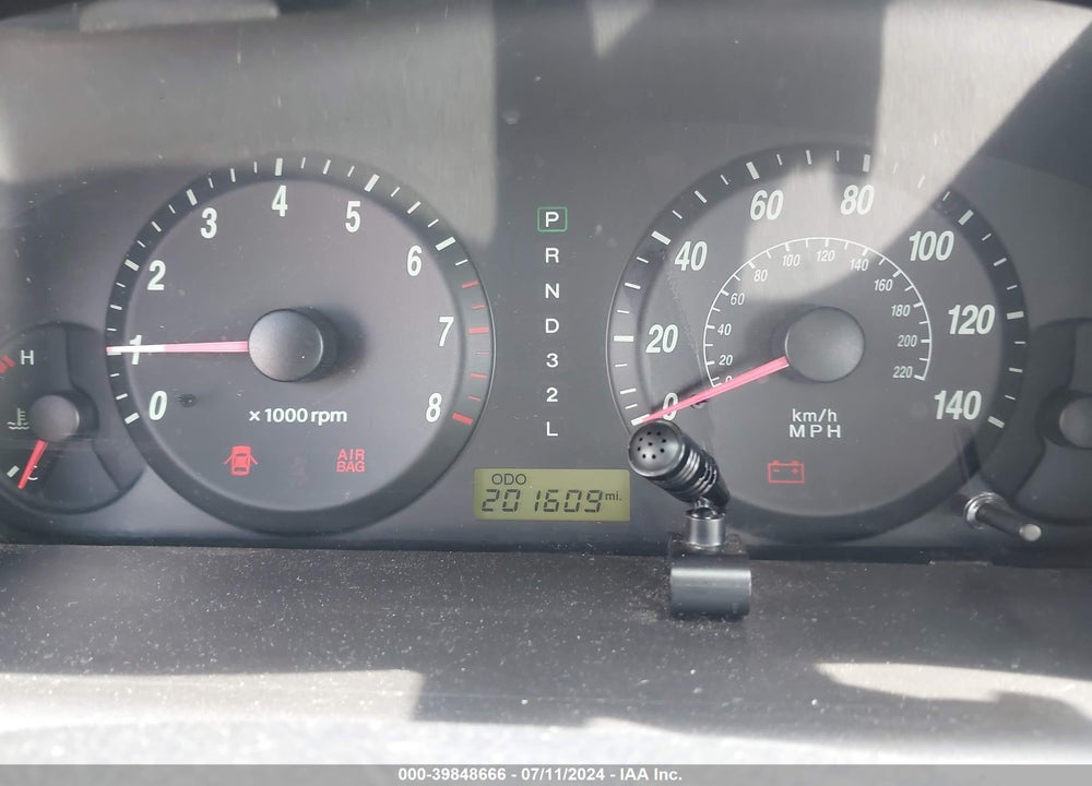 2006 HYUNDAI ELANTRA GLS/LIMITED VIN: KMHDN46D16U334393