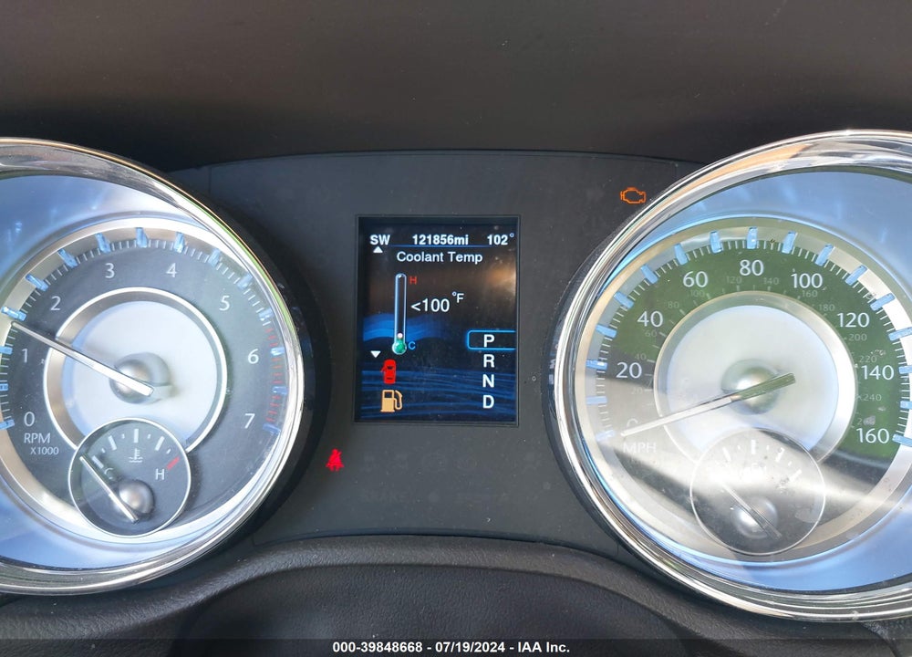 2014 CHRYSLER 300C VIN: 2C3CCAET4EH200383