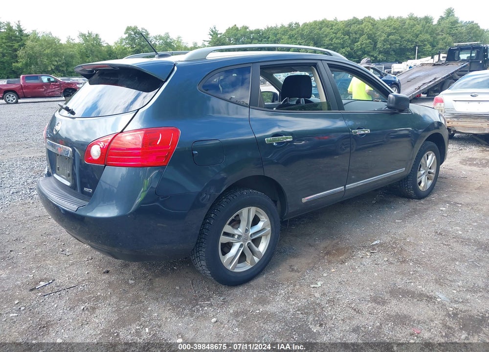2015 NISSAN ROGUE SELECT S VIN: JN8AS5MV7FW250427