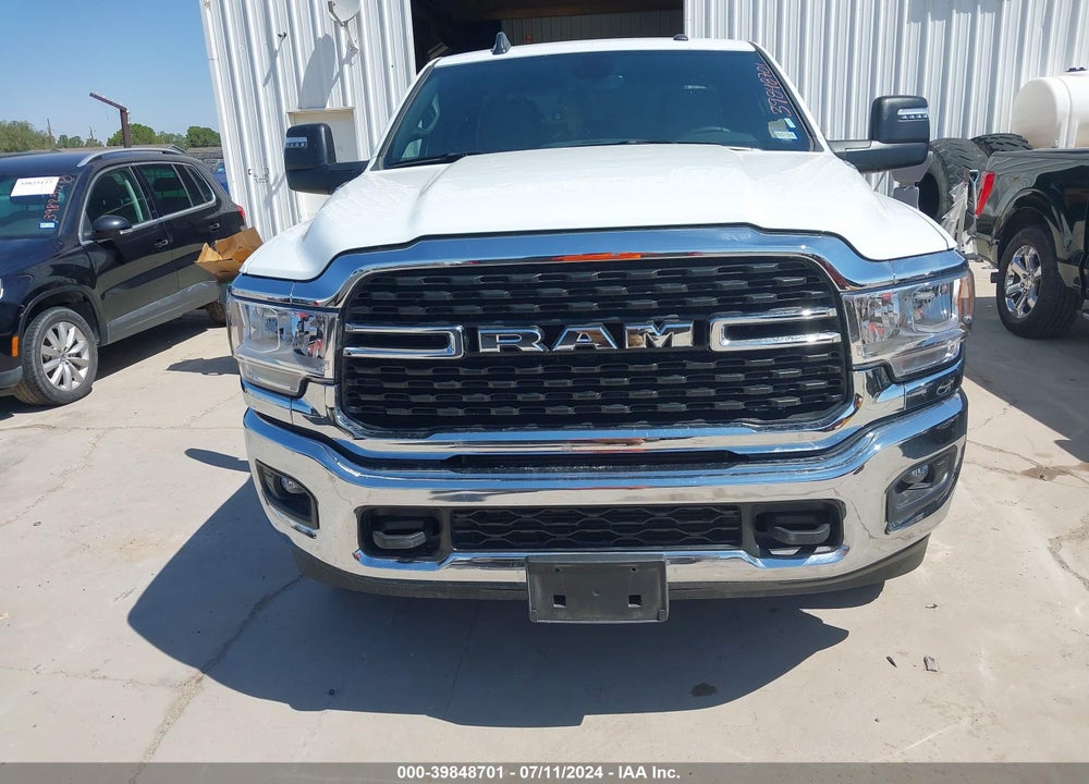2024 RAM 2500 BIG HORN VIN: 3C6UR5DLXRG303926