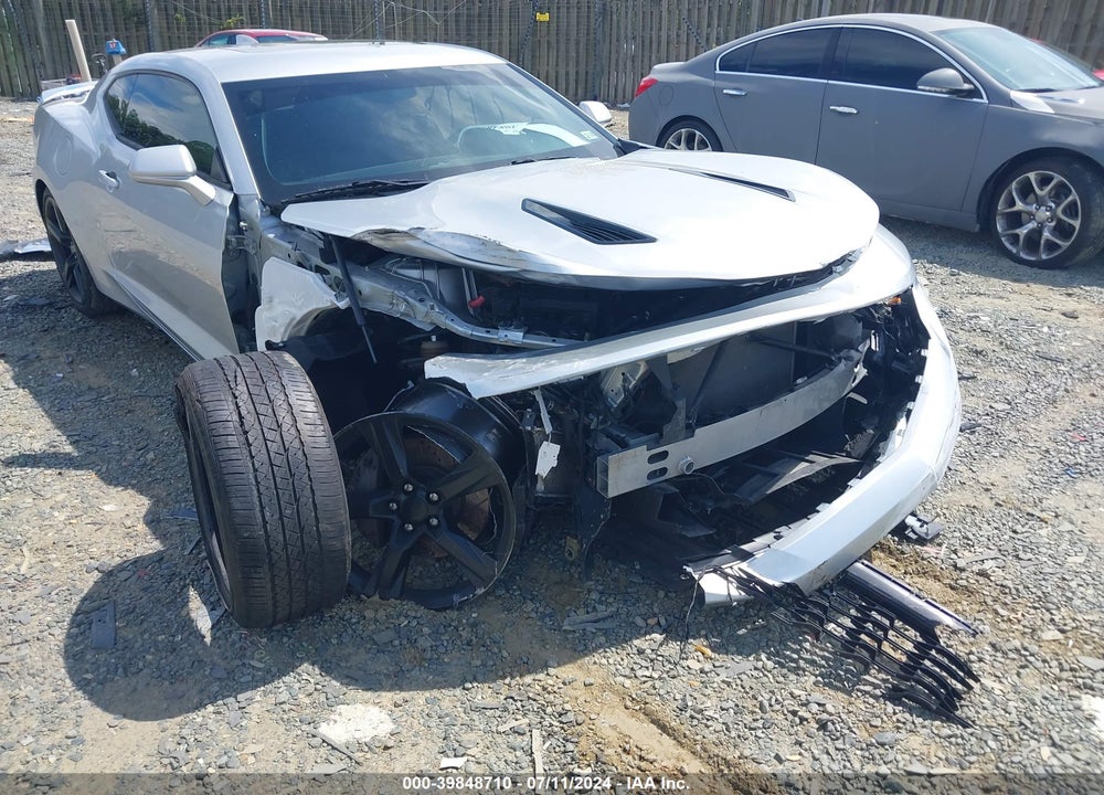 2018 CHEVROLET CAMARO 1SS VIN: 1G1FF1R75J0121938
