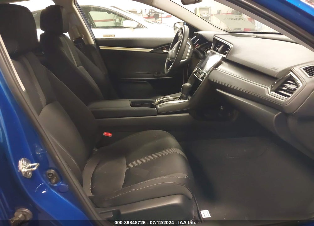 2018 HONDA CIVIC EX VIN: 2HGFC2F7XJH572631