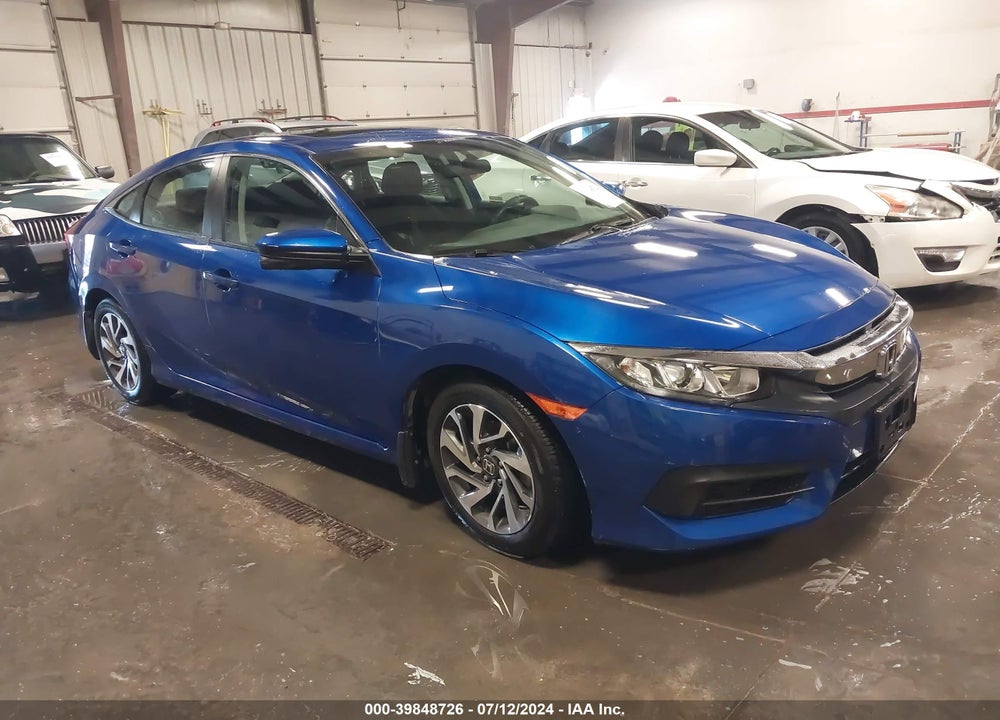 2018 HONDA CIVIC EX VIN: 2HGFC2F7XJH572631