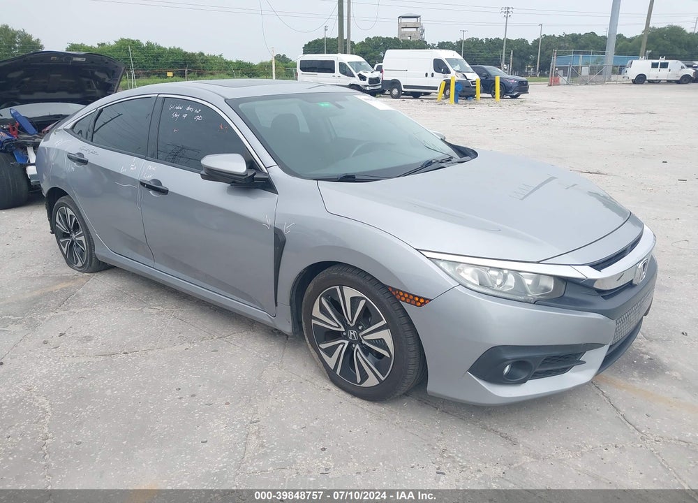 2018 HONDA CIVIC EX-T VIN: 19XFC1F37JE000790