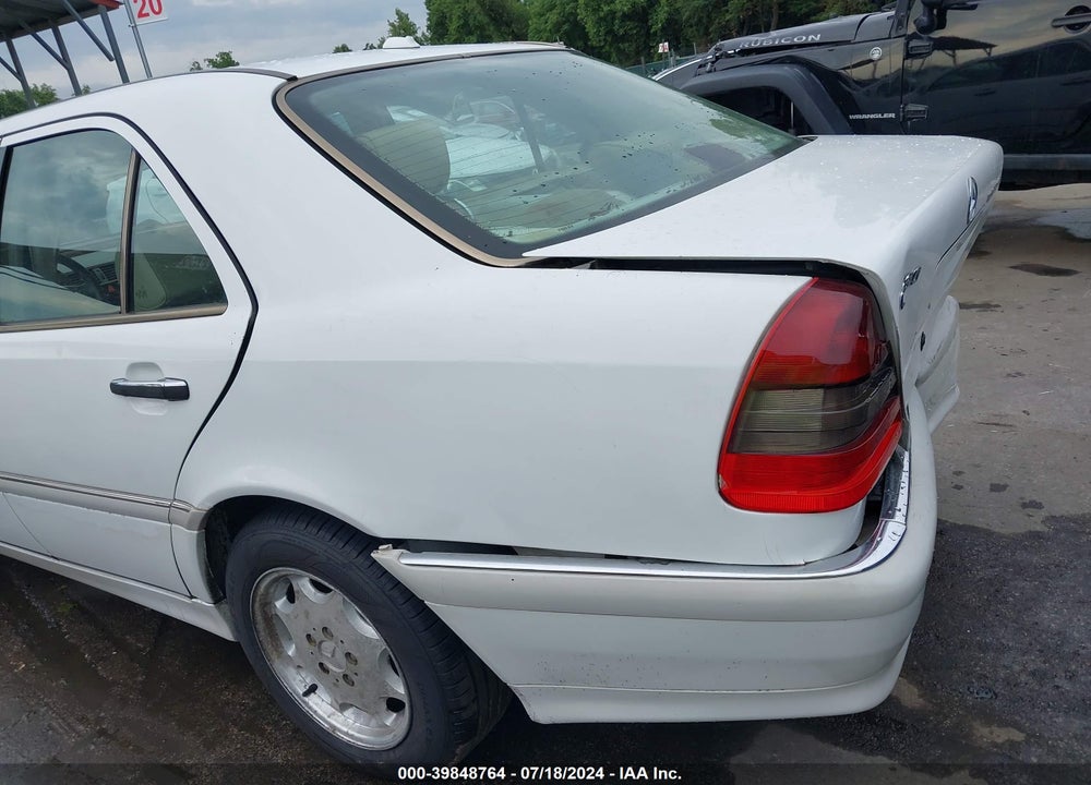 2000 MERCEDES-BENZ C 230 KOMPRESSOR VIN: WDBHA24G9YF927783