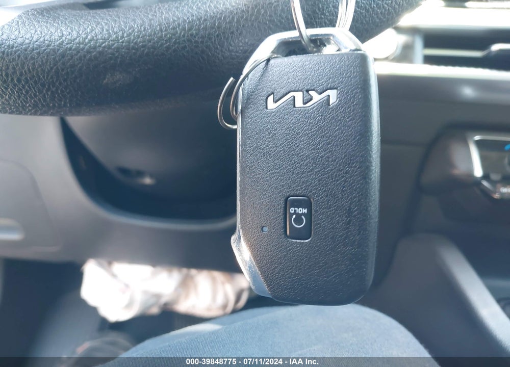 2024 KIA K5 LXS VIN: 5XXG14J21RG238535