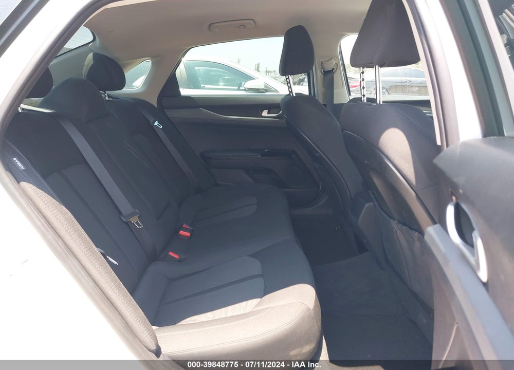 2024 KIA K5 LXS VIN: 5XXG14J21RG238535