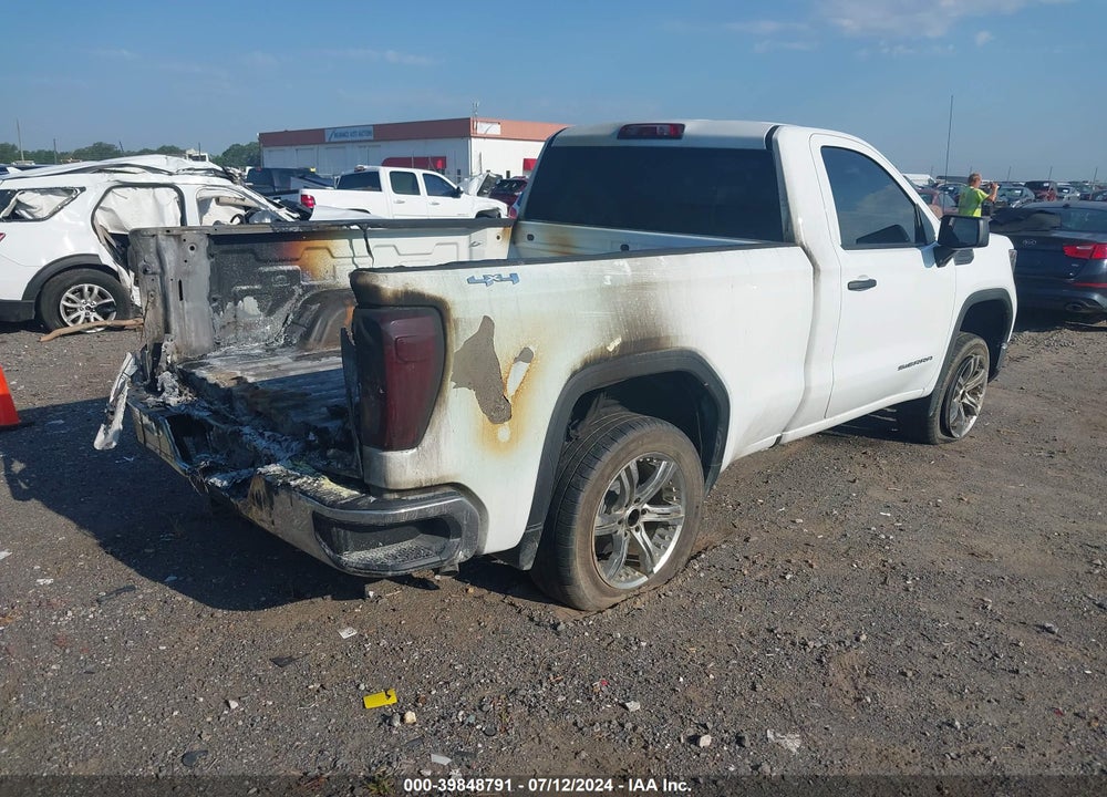 2024 GMC SIERRA 1500 4WD REGULAR CAB STANDARD BOX PRO VIN: 3GTNUAEK7RG292314