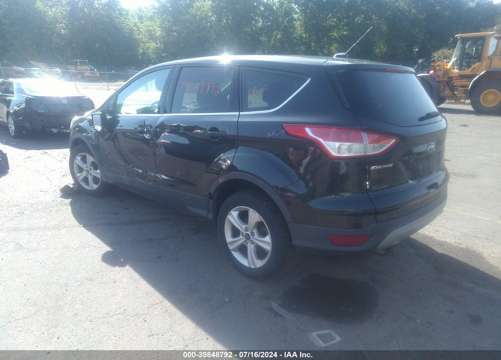 2015 FORD ESCAPE SE VIN: 1FMCU9G95FUC80943