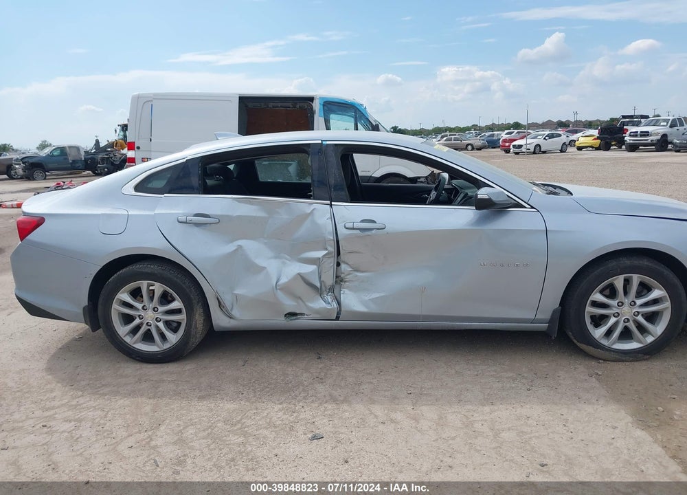 2018 CHEVROLET MALIBU VIN: 1G1ZD5ST8JF118353