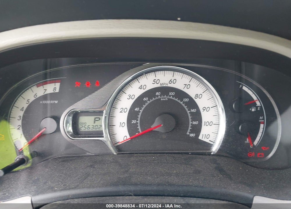 2011 TOYOTA SIENNA SE VIN: 5TDXK3DCXBS041086