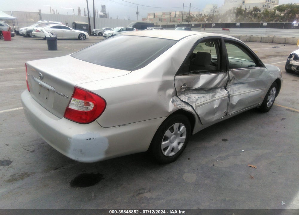 2004 TOYOTA CAMRY LE VIN: 4T1BE32K74U379759