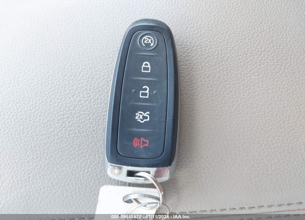 2018 FORD ESCAPE TITANIUM VIN: 1FMCU0J99JUD13987