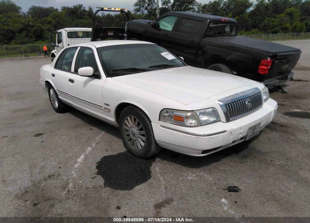 2010 MERCURY GRAND MARQUIS LS (FLEET ONLY) VIN: 2MEBM7FV8AX600596