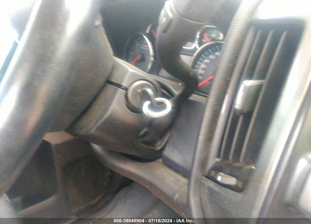 2015 CHEVROLET SILVERADO 1500 2LT VIN: 1GCVKREC6FZ431969