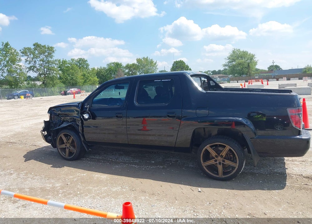2012 HONDA RIDGELINE RTL VIN: 5FPYK1F50CB002883