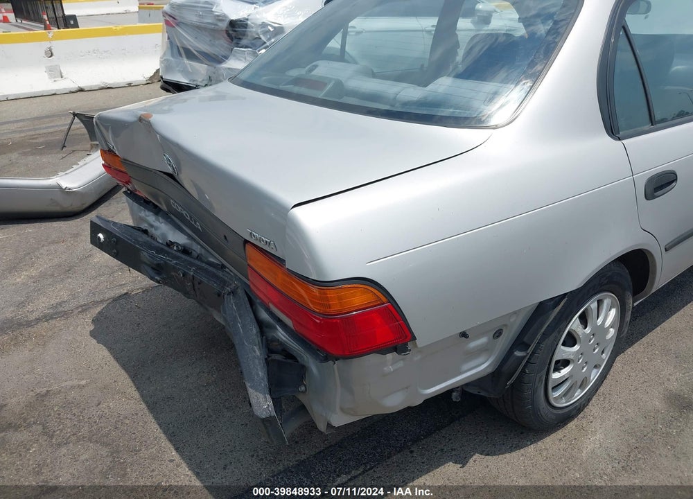 1993 TOYOTA COROLLA LE/DX VIN: 1NXAE09E5PZ084609