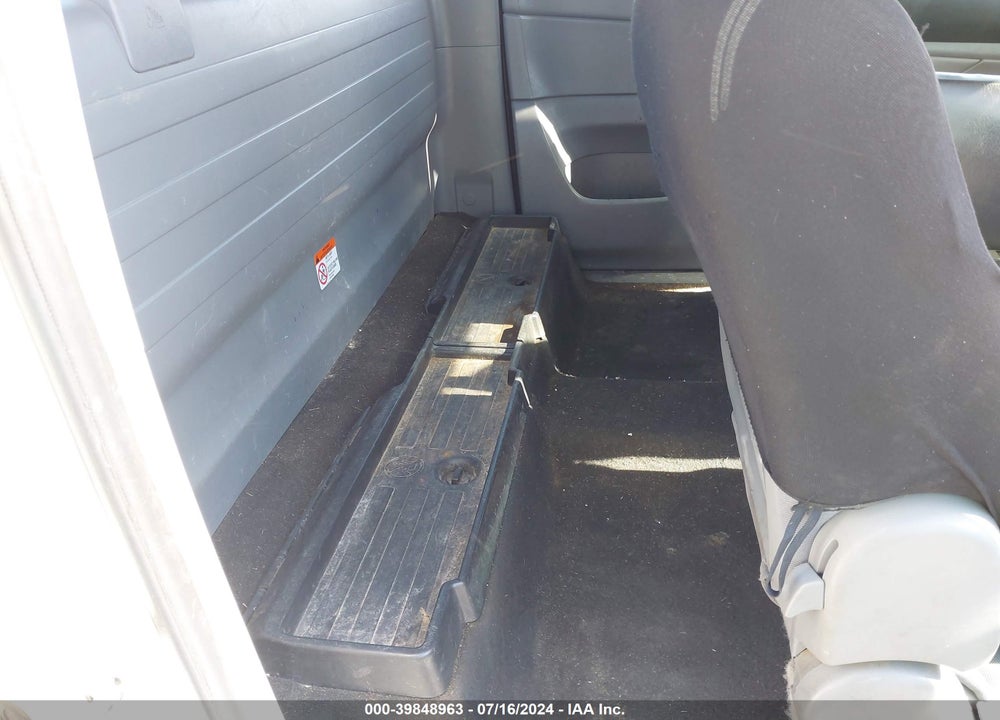2015 TOYOTA TACOMA VIN: 5TFTX4CN3FX059986