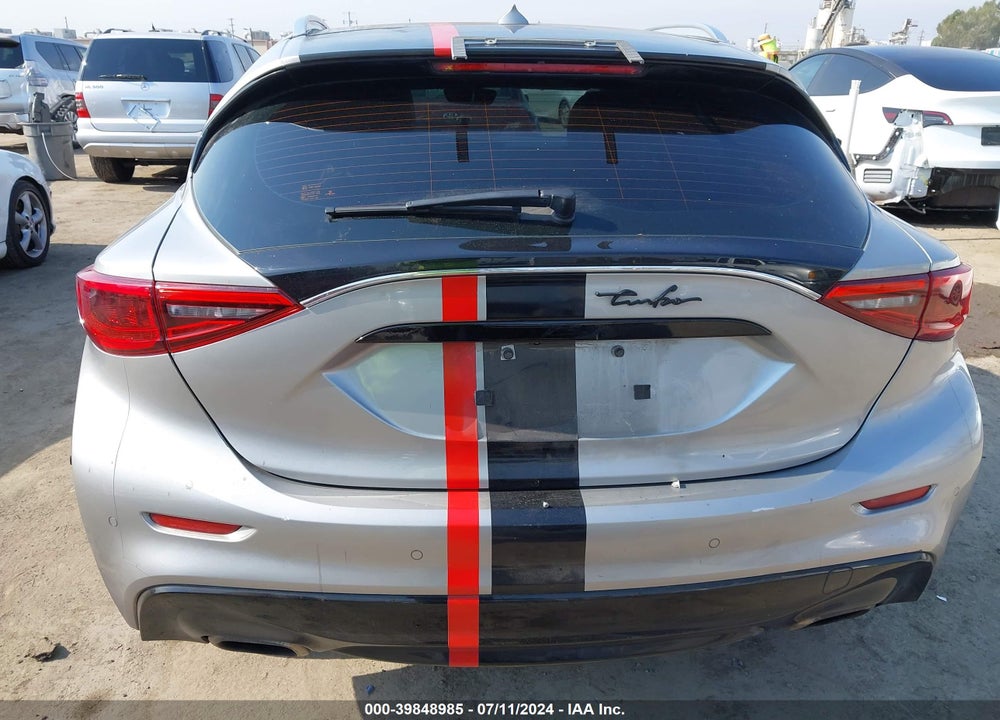 2017 INFINITI QX30 PREMIUM VIN: SJKCH5CP6HA031915