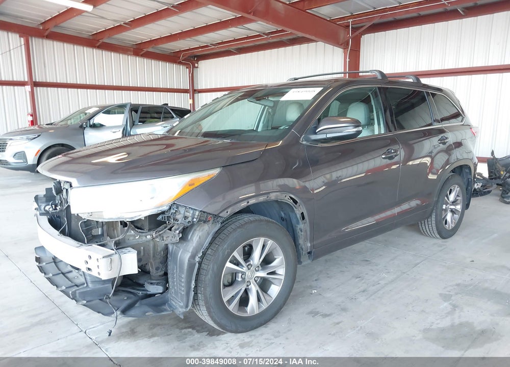 2015 TOYOTA HIGHLANDER LE PLUS V6 VIN: 5TDZKRFH0FS074818