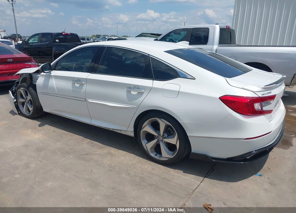 2018 HONDA ACCORD TOURING VIN: 1HGCV1F91JA157222