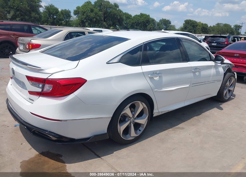2018 HONDA ACCORD TOURING VIN: 1HGCV1F91JA157222