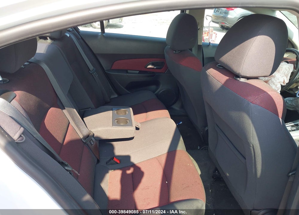 2014 CHEVROLET CRUZE 1LT AUTO VIN: 1G1PC5SB7E7269489