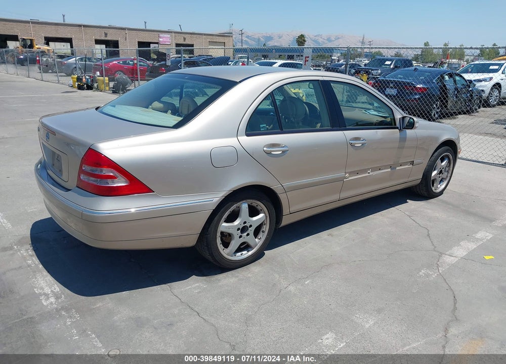 2003 MERCEDES-BENZ C 240 VIN: WDBRF61J33F345863