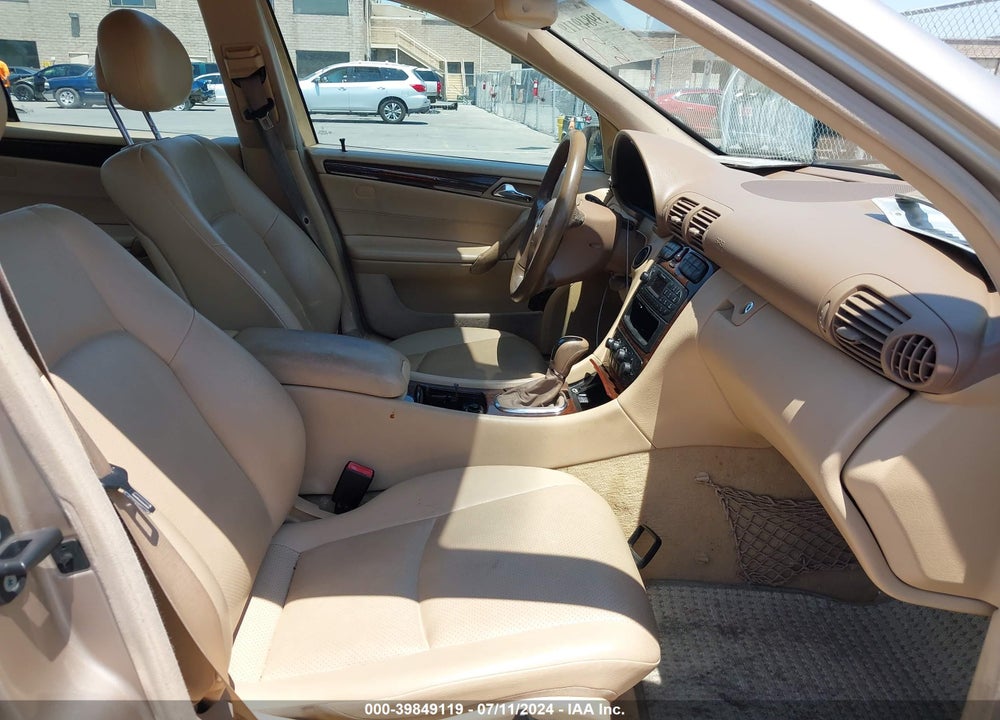 2003 MERCEDES-BENZ C 240 VIN: WDBRF61J33F345863