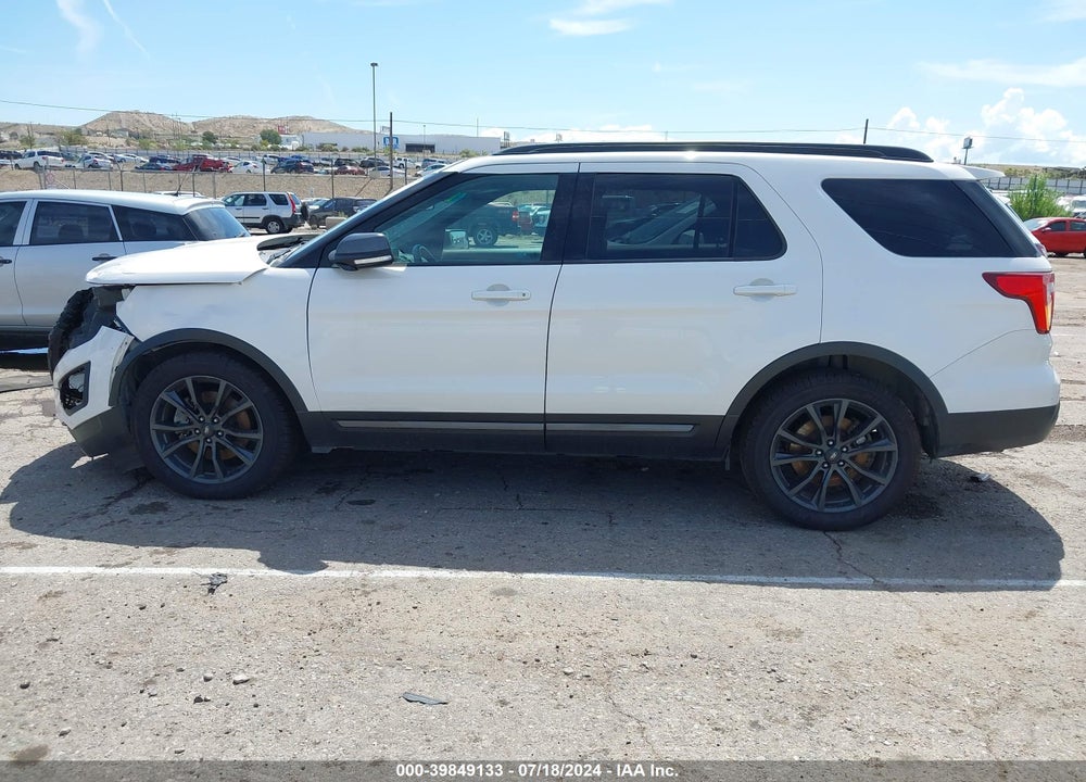 2017 FORD EXPLORER XLT VIN: 1FM5K7D82HGA11900