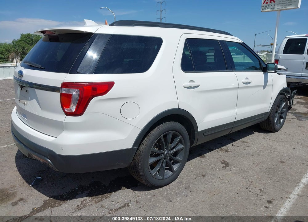 2017 FORD EXPLORER XLT VIN: 1FM5K7D82HGA11900