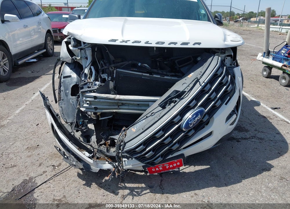 2017 FORD EXPLORER XLT VIN: 1FM5K7D82HGA11900