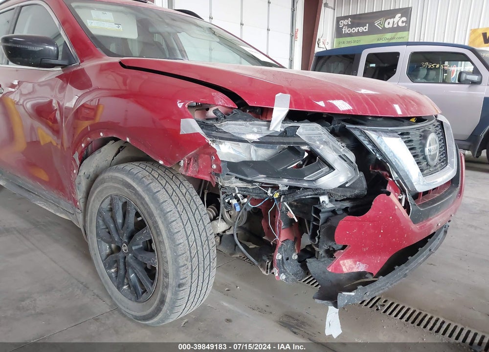 2017 NISSAN ROGUE SV VIN: 5N1AT2MV4HC828183