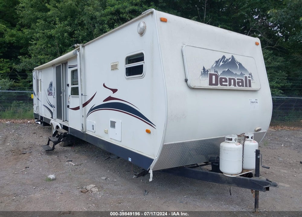 2005 DUTCHMEN DENALI 36FKDSL VIN: 47CTD1T2X5P610523