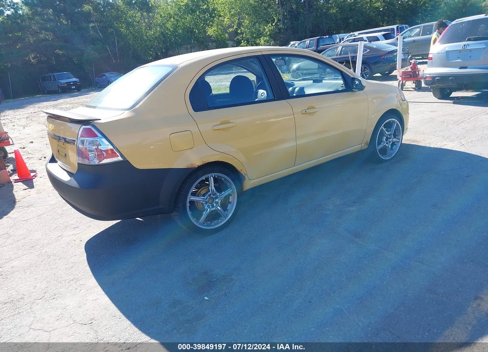 2008 CHEVROLET AVEO LS VIN: KL1TD56678B251616