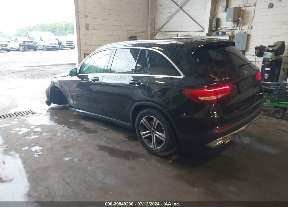 2019 MERCEDES-BENZ GLC 300 4MATIC VIN: WDC0G4KB8KV170558