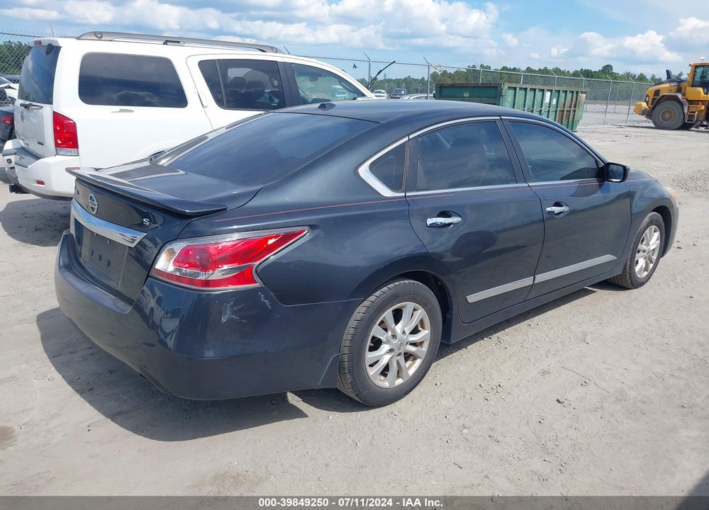 2015 NISSAN ALTIMA 2.5 S VIN: 1N4AL3AP2FC137415