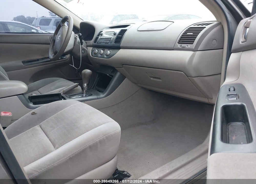 2005 TOYOTA CAMRY LE VIN: 4T1BE32K35U502183