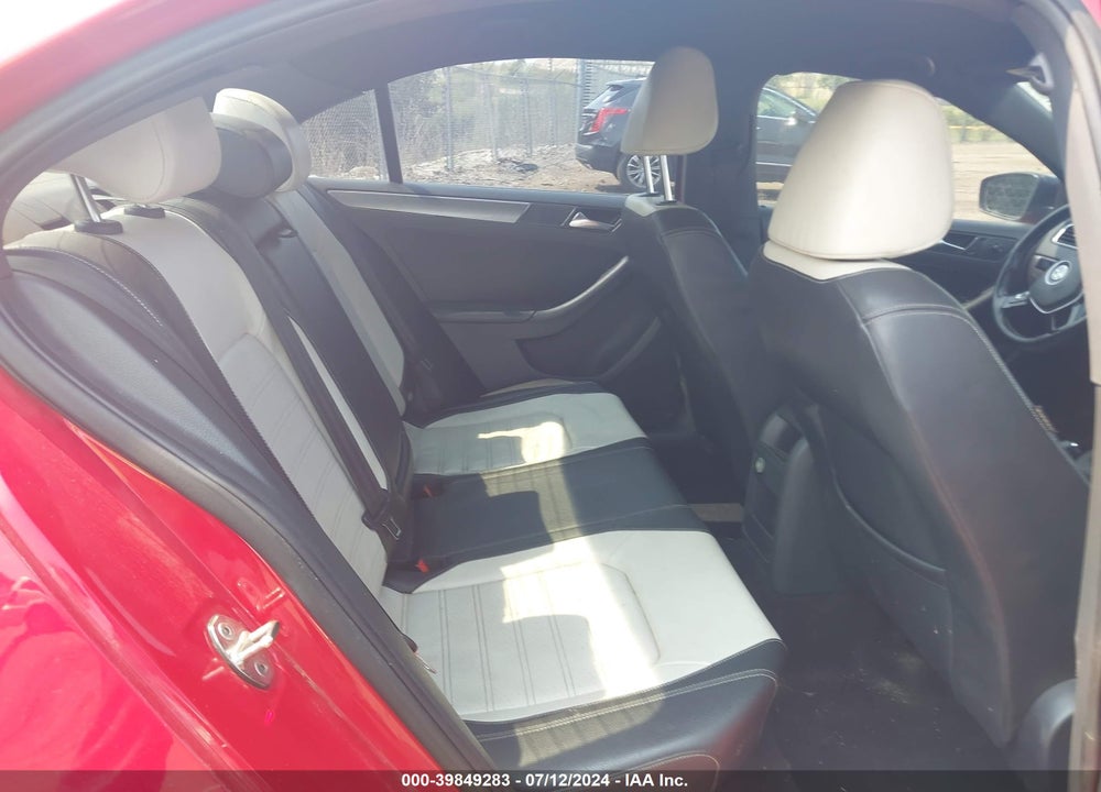 2016 VOLKSWAGEN JETTA 1.8T SPORT VIN: 3VWD17AJ5GM287970