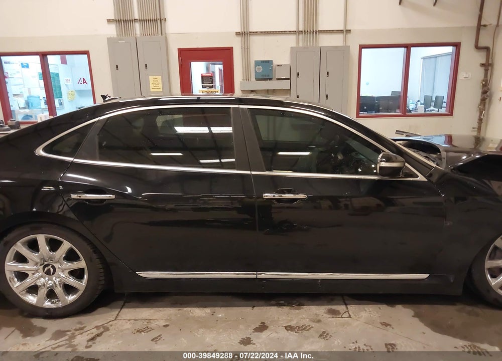 2013 HYUNDAI EQUUS SIGNATURE VIN: KMHGH4JH2DU070340