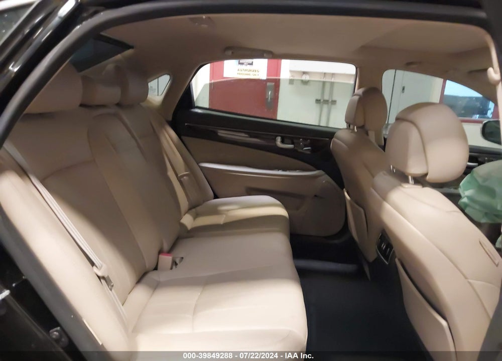 2013 HYUNDAI EQUUS SIGNATURE VIN: KMHGH4JH2DU070340