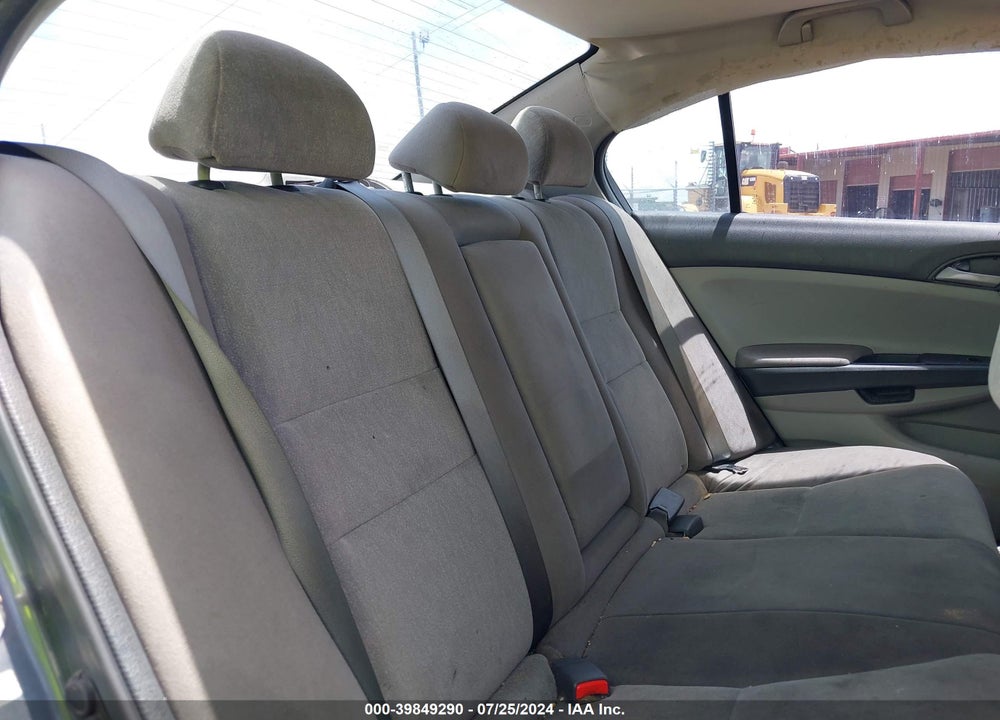 2010 HONDA ACCORD 2.4 LX-P VIN: 1HGCP2F46AA052941
