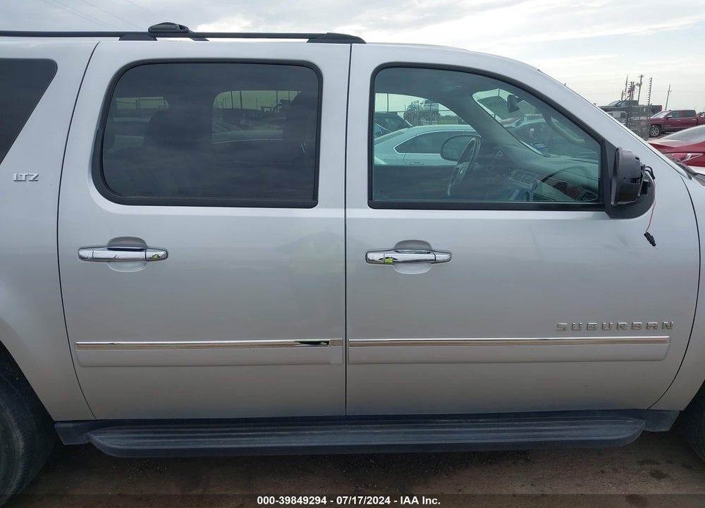 2013 CHEVROLET SUBURBAN 1500 LTZ VIN: 1GNSKKE7XDR217665