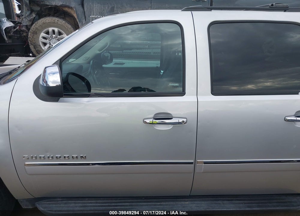 2013 CHEVROLET SUBURBAN 1500 LTZ VIN: 1GNSKKE7XDR217665